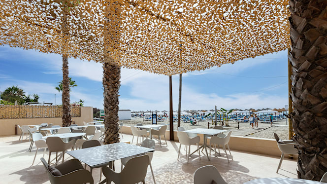 Higuerón The Beach Club - 8