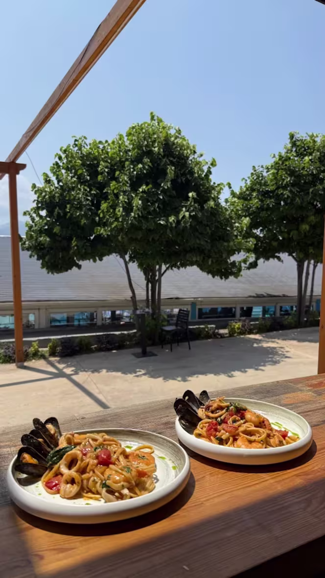 Ciao Bar-Restaurant Ksamil - 8