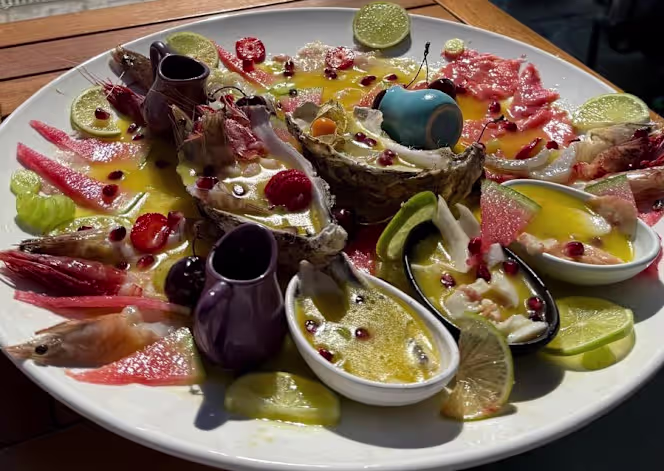 Ciao Bar-Restaurant Ksamil - 2