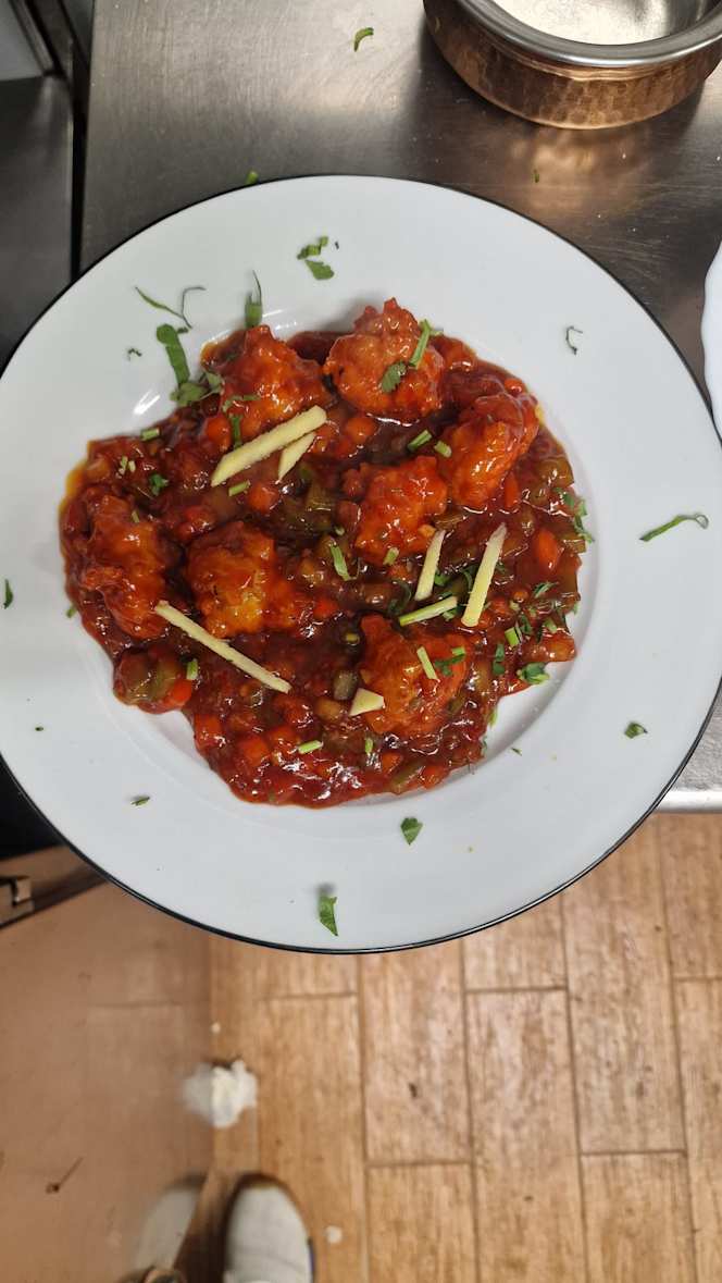 Taj Spicy Indian Restaurant - 2