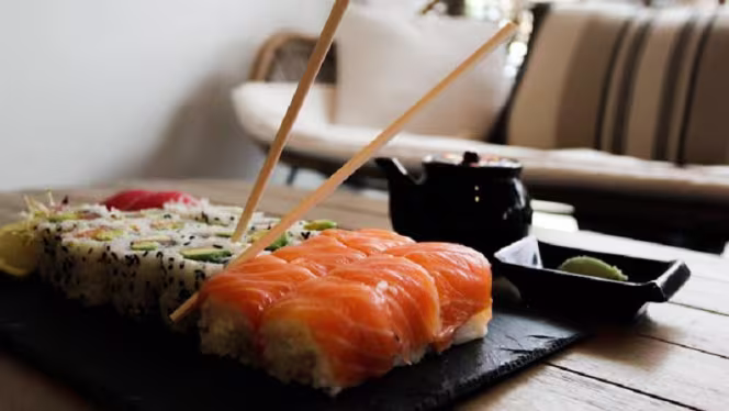 Cosmo Sushi Mandelieu - Mandelieu-la-Napoule - 4