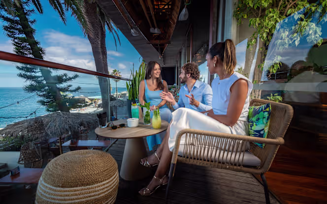 Enseada Food and Drinks - 1