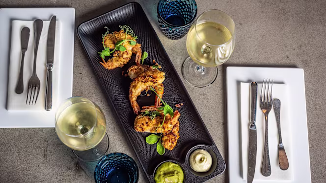 Enseada Food and Drinks - 6