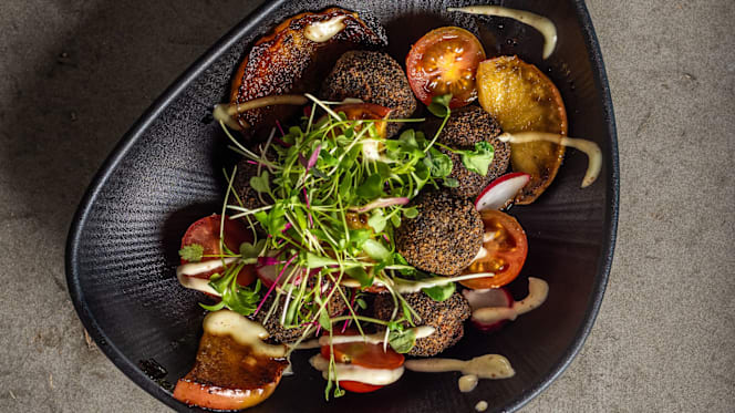 Enseada Food and Drinks - 5