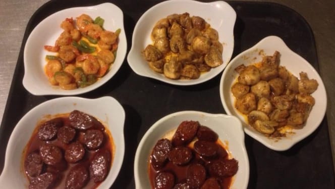 Anatolia Mediterranean Tapas & Mezze Bar - 7