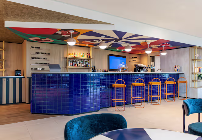 Hampton by Hilton Lyon Airport - 1