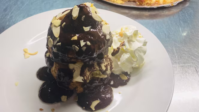 Brasserie La Tour - 1