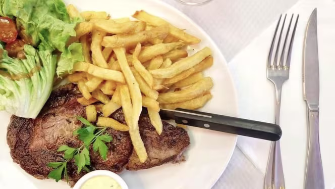 Brasserie La Tour - 2