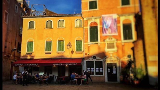 Hostaria alla bandiera del 2015 - 9