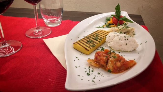 Hostaria alla bandiera del 2015 - 7