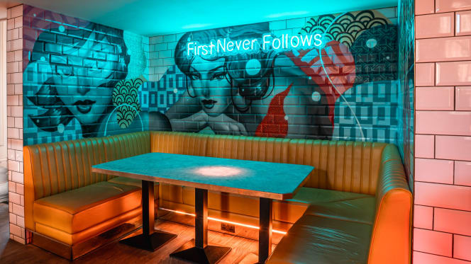 Neighbourhood Liverpool - 6