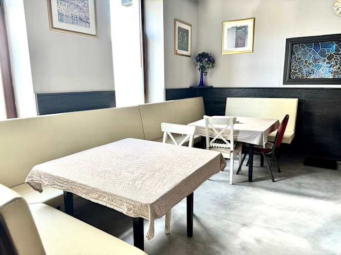 Hira Cafe Restaurant - 2