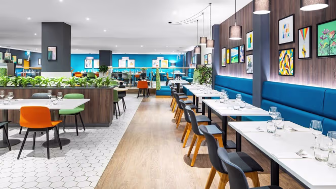 Holiday Inn Leicester - 8