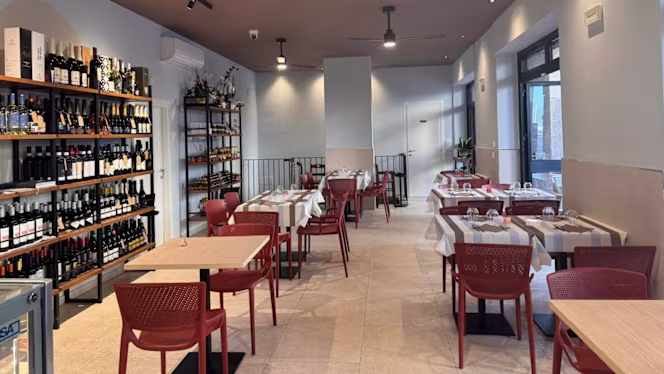 Alys Fertilia Bar Bistro - 4