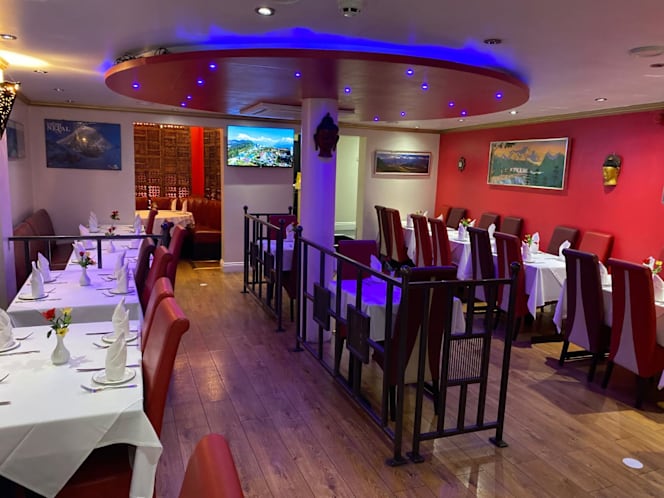 Mount Everest Restaurant - 5