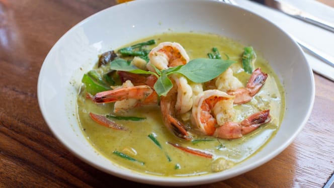 Ban Sue Thai & Wine House - Cuisine de Famille Thai - 4