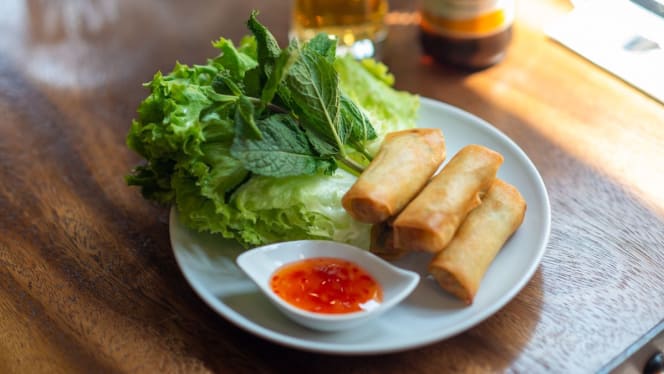 Ban Sue Thai & Wine House - Cuisine de Famille Thai - 7