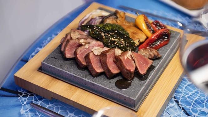 Class Restaurant - 4