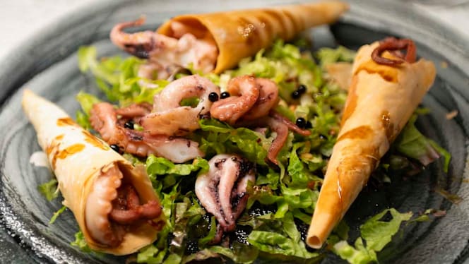 Class Restaurant - 1