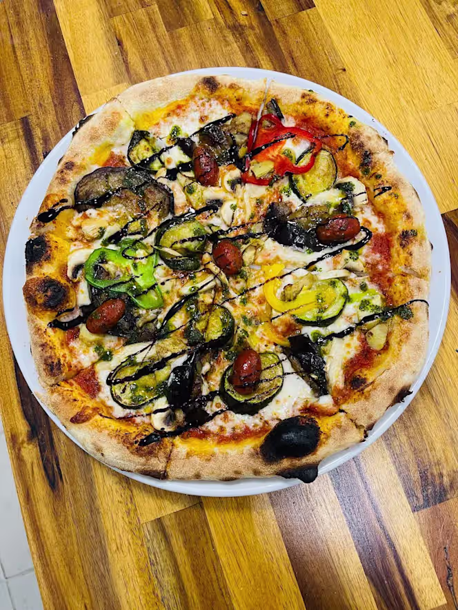 Fresca napoli pizzeria - 2