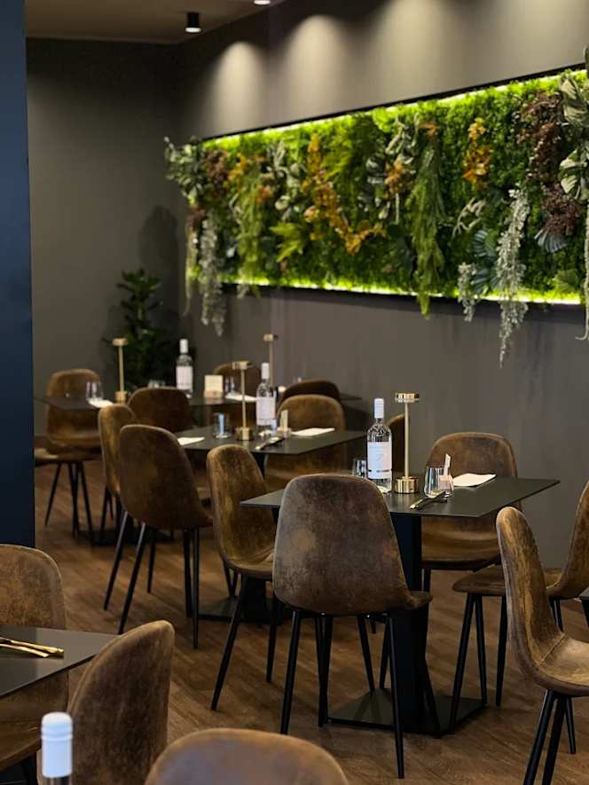 Mufasa Pizzeria Steakhouse - 6