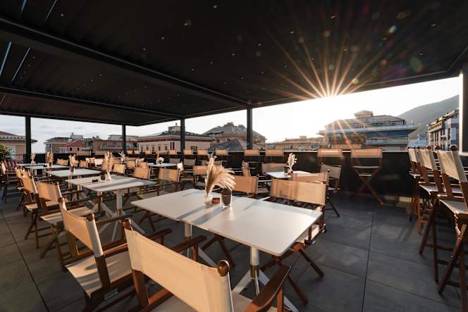 Loomi Rooftop Bar - 0