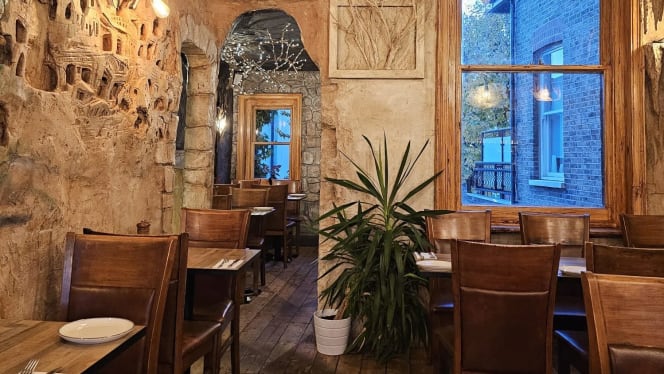 The Cave Restaurant - 5