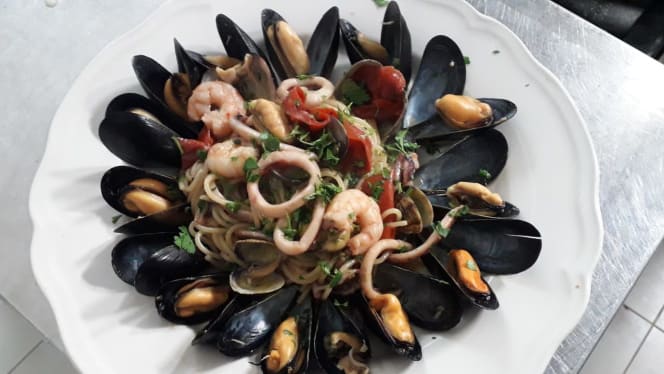 Hotel Ristorante La Rondinella baia di Sorgeto - 2