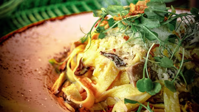 OZARK Lounge & Terrace - Lousada - 1