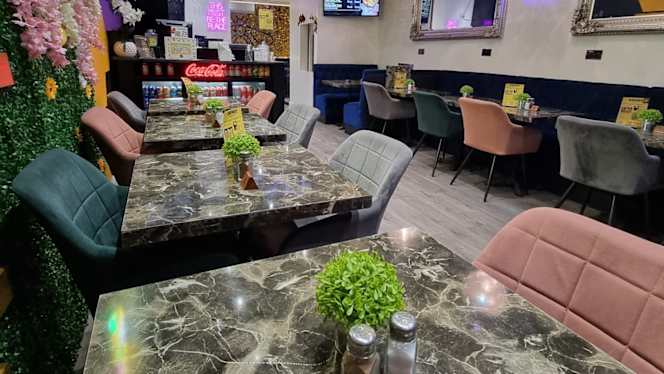 The Bumble Bees - Euston - 5