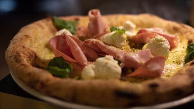 101 Tarantella Pizzeria Bistrot - 1