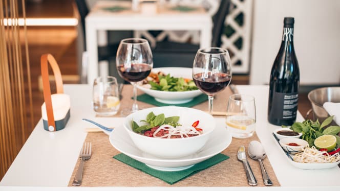 Les Rues de Saigon - 6