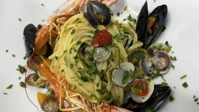 Enoteca D.O.C. Wine Bar & Bistrot - Marigliano - 1