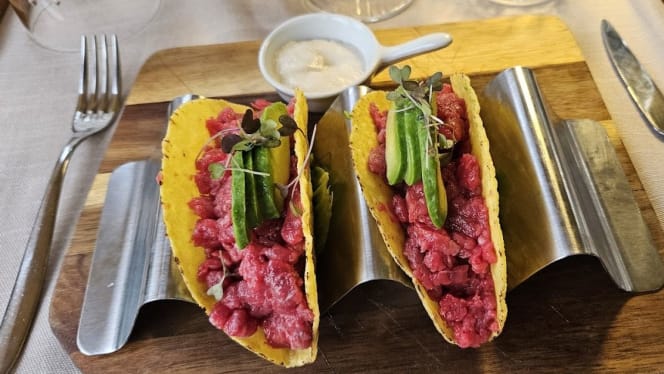 AmaBeef Steakhouse & Gintoneria - 1