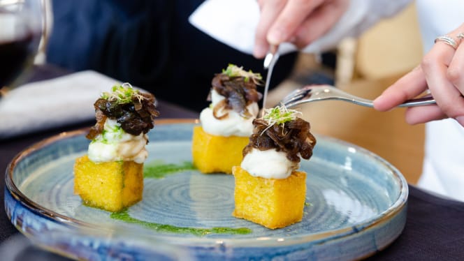 Grey Wine & Grill Restaurant - 3