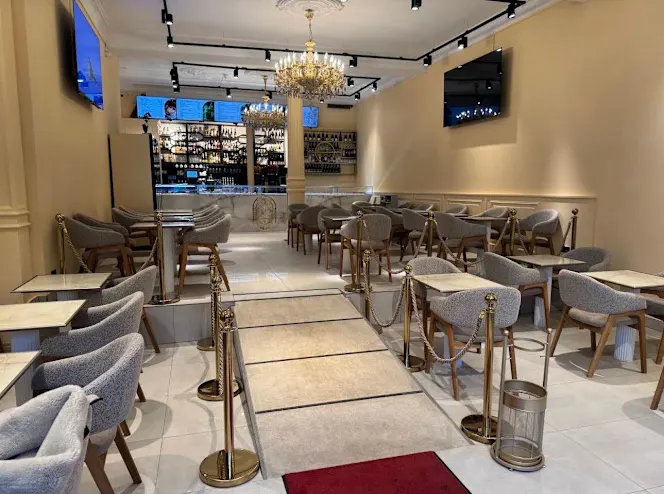 Moccaa Cafe & Bar - 0