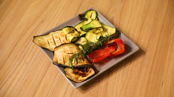 Abraciami steakhouse - 1