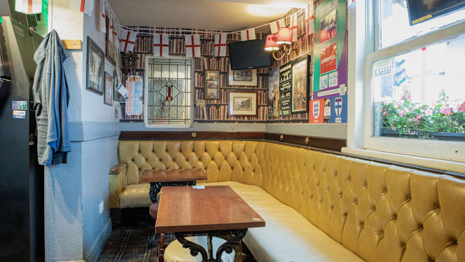 Saddle Inn Blackpool - 4