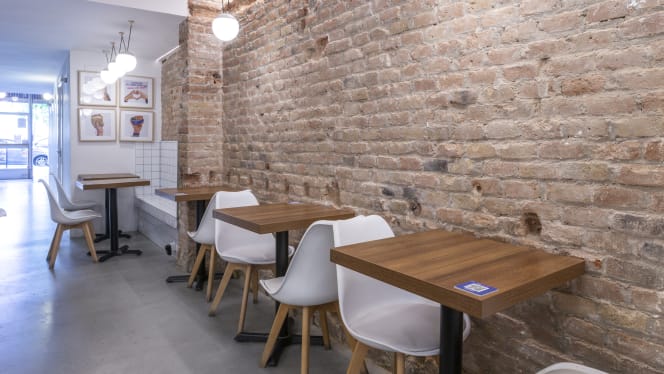 Healthy Poke Barcelona Jordi Girona - 5