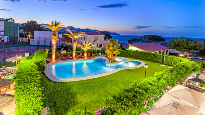 Cristina -  Complejo Les Palmiers - 9