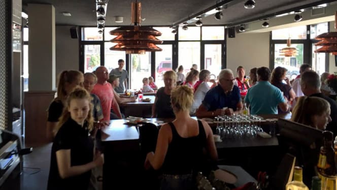 Grand Café Cheers - 1