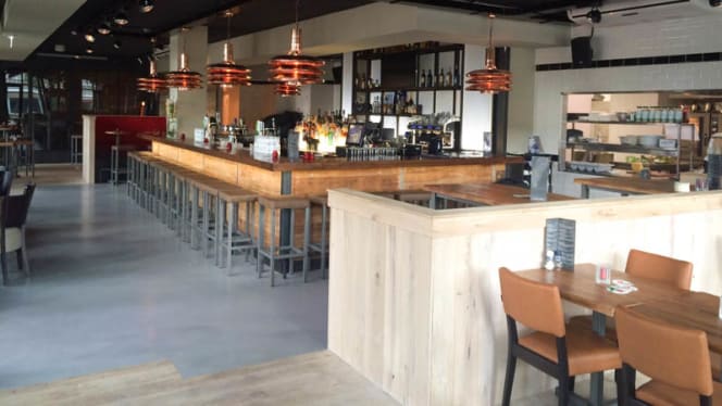 Grand Café Cheers - 9