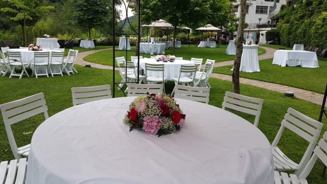 Hotel Lago Bin Restaurant - 5