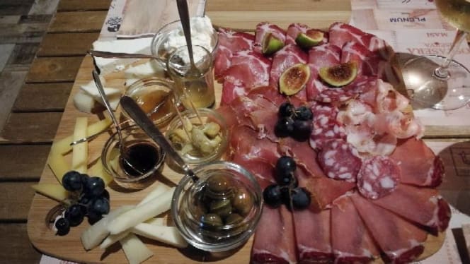 Hotel Lago Bin Restaurant - 6