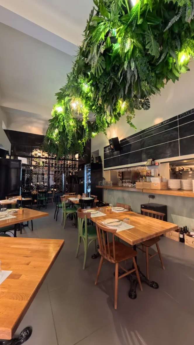 Psyche Wine Bar & Bistro - 5