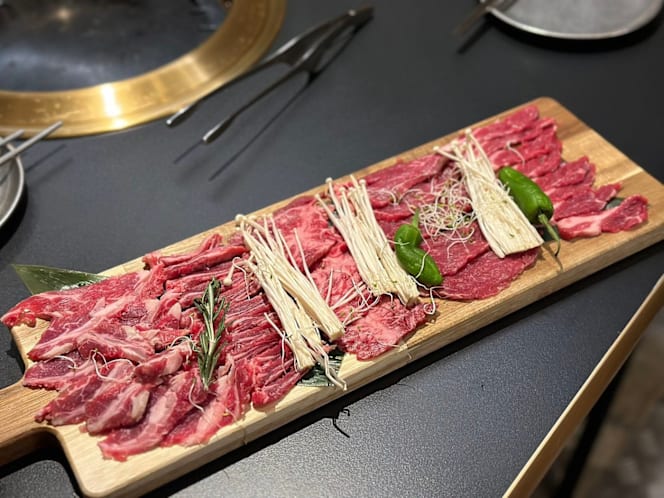 Golden Cow BBQ 金牛烤肉 - 0