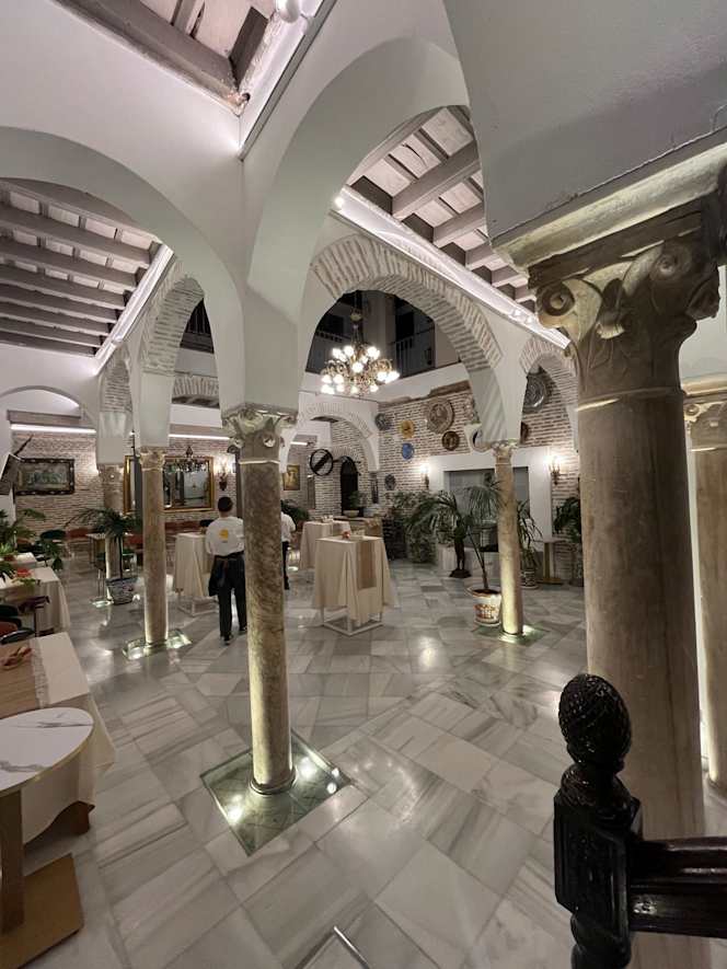 Don Raimundo - Hotel Convento La Gloria - 1