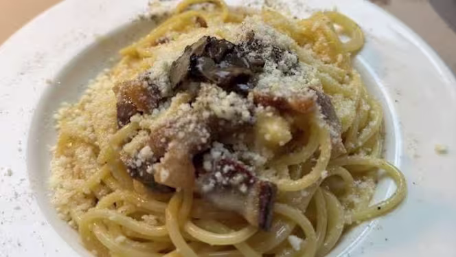 Trattoria Pizzeria Vecchia Roma - 8