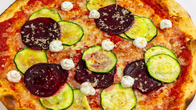 Pizzaria Luzzo Santa Marta - 2