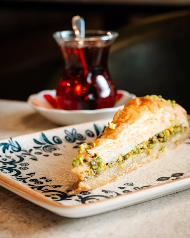 Alura Bar & Bistro - 0